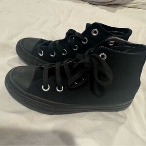 LITTLE KIDS size 13 Converse High Tops